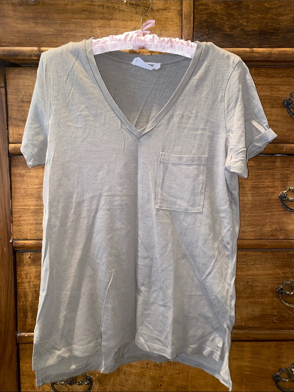 Women’s V-Neck Pocket Tee - Olive Green